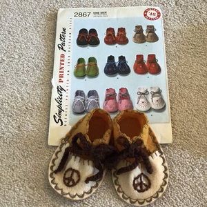 RETRO Felt Baby Bootie Vintage 1948 Pattern